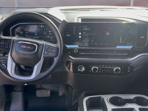 Used 2022 GMC Sierra 1500 Elevation AWD/4WD image 15