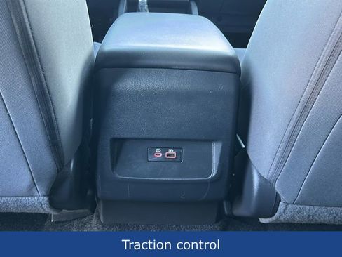 Used 2022 Nissan Frontier S AWD/4WD image 27