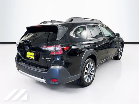 Used 2023 Subaru Outback Limited XT AWD/4WD image 5