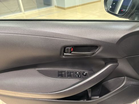 Used 2024 Toyota Corolla LE image 11