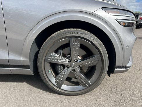 Used 2022 Genesis GV70 3.5T Sport w/ Sport Prestige Package image 9