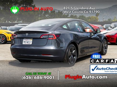 Used 2023 Tesla Model 3 Standard Range image 4