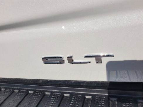 New 2026 GMC Sierra 1500 SLT w/ SLT Premium Plus Package image 12