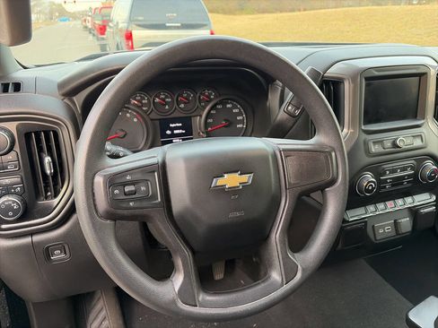 Used 2021 Chevrolet Silverado 1500 Custom image 23
