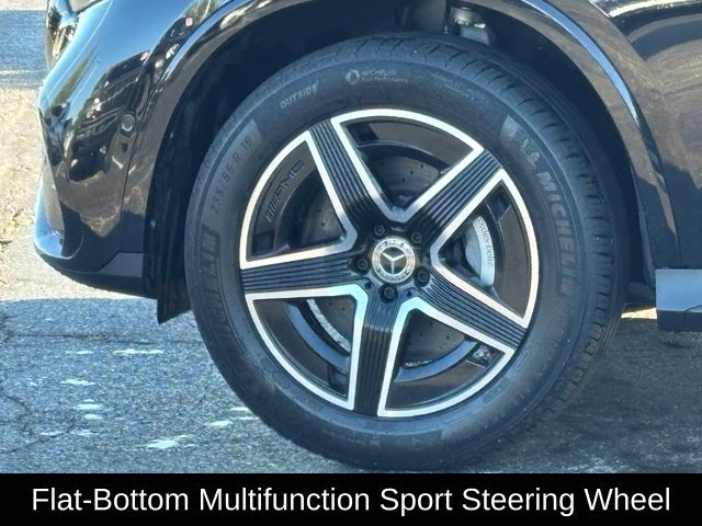 Used 2024 Mercedes-Benz GLC 300 4MATIC w/ AMG Line image 4