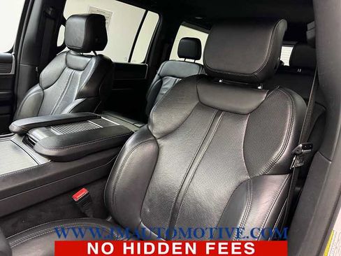 Used 2024 Jeep Wagoneer Series II w/ Flexible Seating Group AWD/4WD image 14