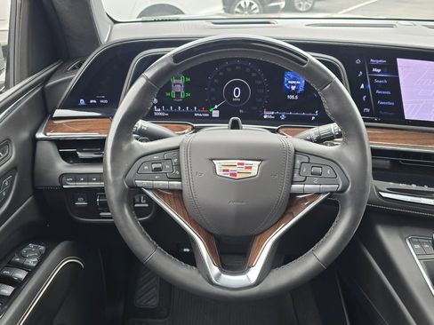 Used 2022 Cadillac Escalade Sport Platinum image 28