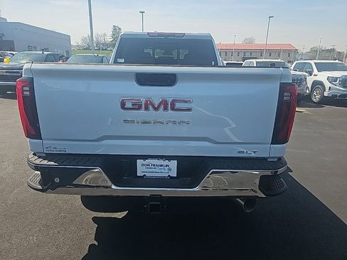 New 2026 GMC Sierra 3500 SLT w/ SLT Convenience Package AWD/4WD image 6