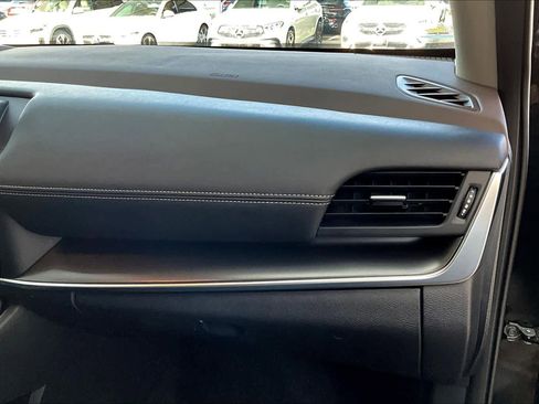 Used 2023 Nissan Rogue SV w/ SV Premium B Package image 18