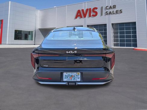 Used 2025 Kia K4 FWD image 9