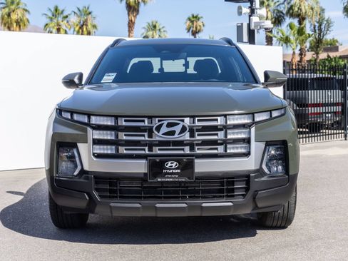Used 2025 Hyundai Santa Cruz SEL AWD/4WD image 3