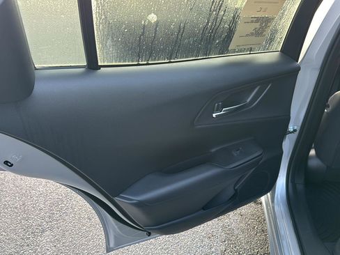 New 2025 Toyota Prius Plug-In Hybrid image 14