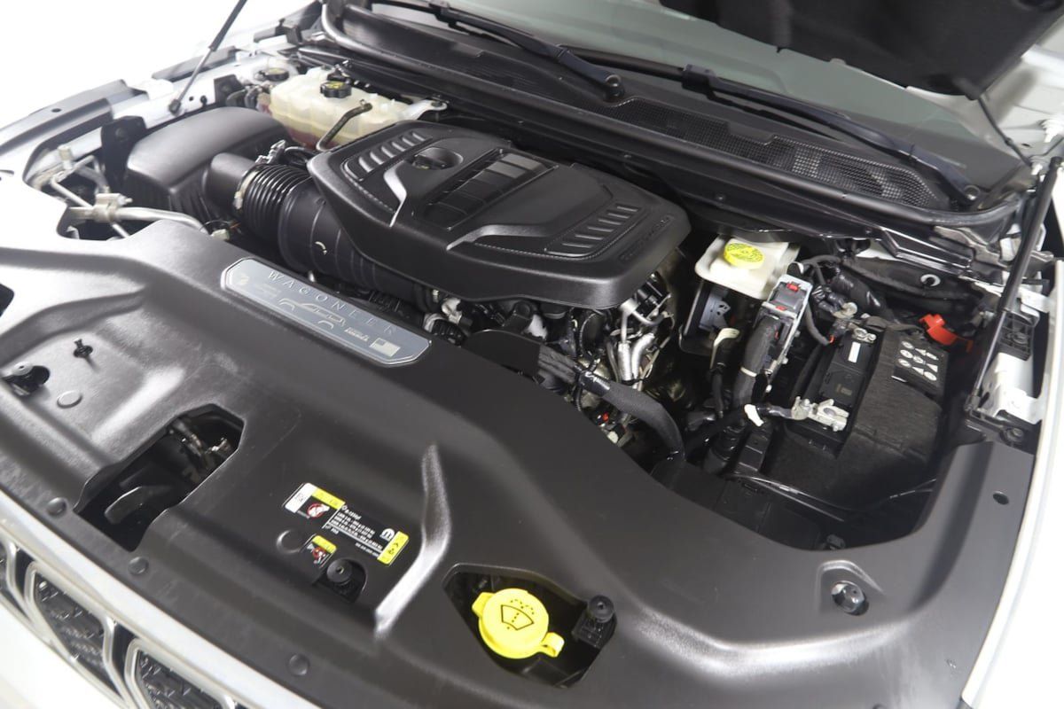 Used 2024 Jeep Wagoneer 4WD image 18