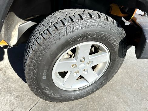 Used 2012 Jeep Wrangler Unlimited Sport image 57