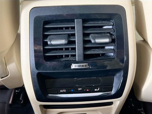 Used 2021 BMW X3 xDrive30i w/ Convenience Package image 27