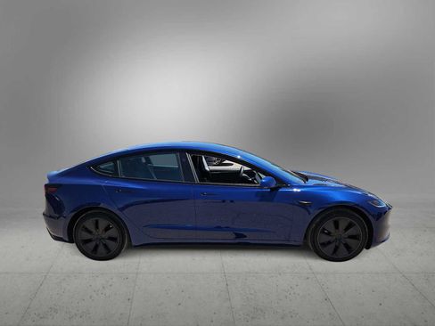 Used 2025 Tesla Model 3 RWD image 9