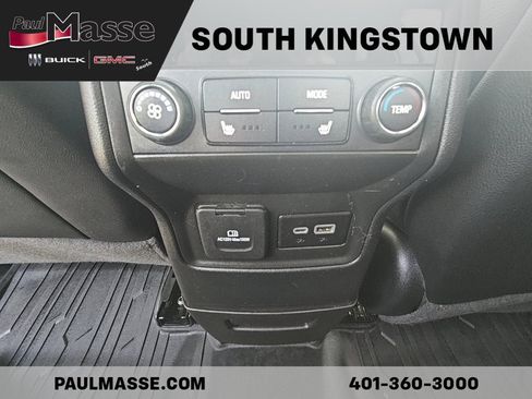 Used 2023 GMC Acadia AT4 w/ Technology Package AWD/4WD image 17