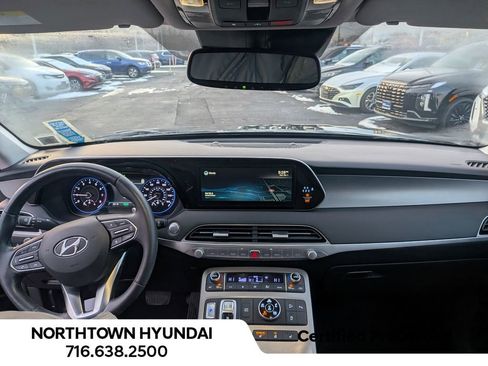Used 2022 Hyundai Palisade SEL w/ Premium Package image 11