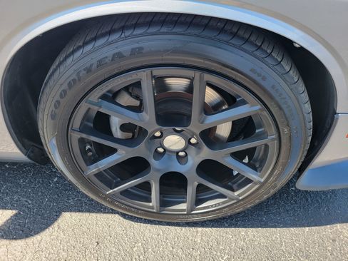 Used 2015 Dodge Challenger R/T Plus image 32