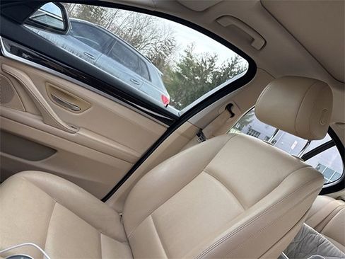 Used 2015 BMW 528i xDrive Sedan image 11
