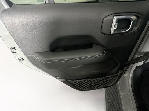 Used 2023 Jeep Wrangler Sahara image 25