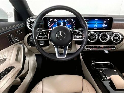 Certified 2023 Mercedes-Benz CLA 250 4MATIC image 5