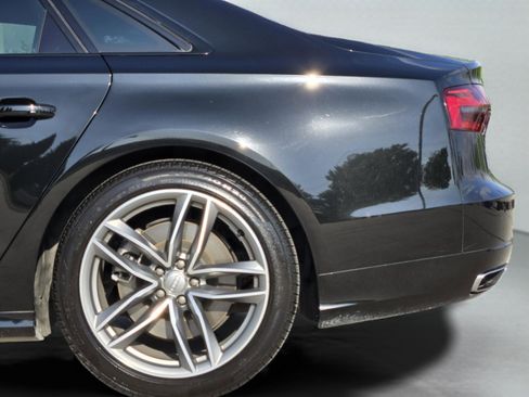 Used 2017 Audi A8 L 3.0T w/ Executive Package image 35