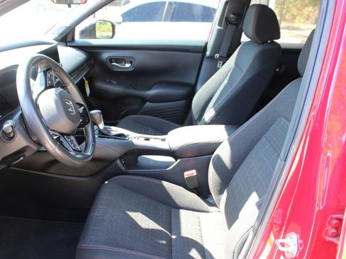 Used 2024 Honda HR-V Sport image 10