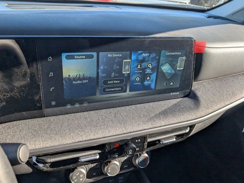 New 2026 Nissan Kicks S image 14