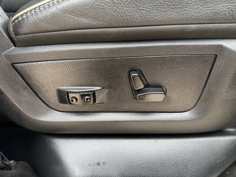 Used 2016 RAM 3500 Laramie Longhorn AWD/4WD image 26