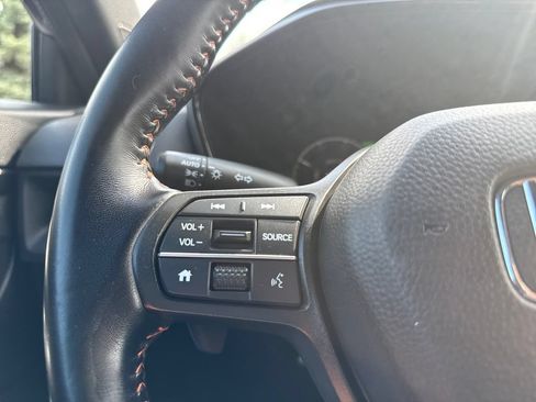 Certified 2025 Honda CR-V Sport image 25