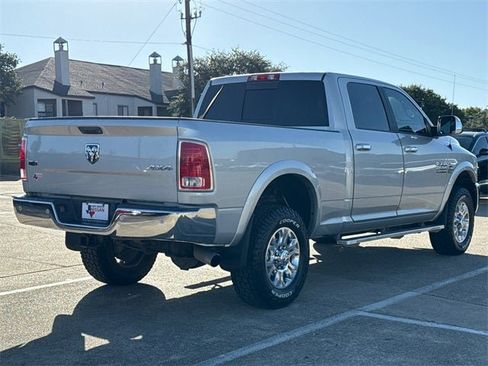 Used 2018 RAM 2500 Laramie image 10