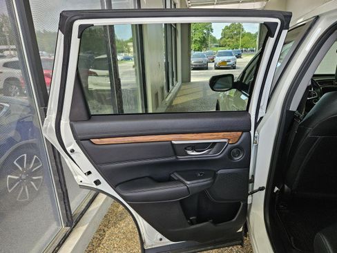 Used 2017 Honda CR-V EX-L image 16