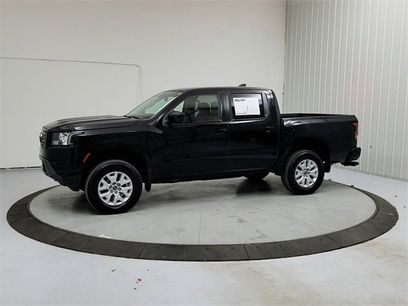 Used 2022 Nissan Frontier SV w/ Graphics Package