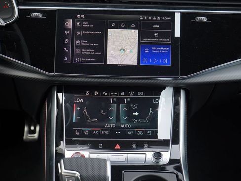 New 2026 Audi SQ8 Prestige AWD/4WD image 10
