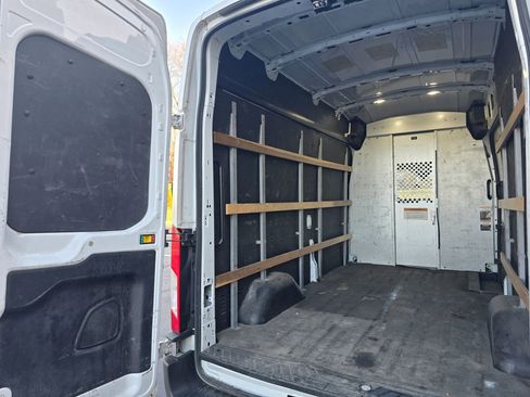 Used 2021 Ford Transit 250 148 High Roof w/ Load Area Protection Package image 30