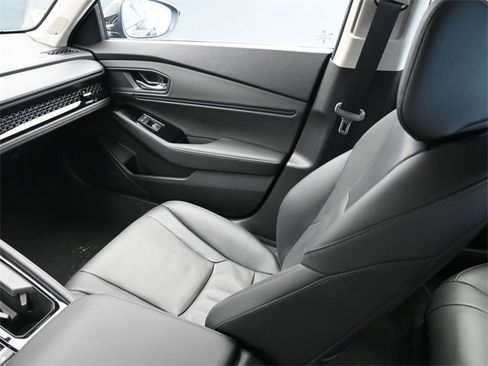 Certified 2025 Honda Accord Touring image 11