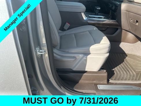 Used 2024 Chevrolet Silverado 1500 RST w/ Convenience Package II AWD/4WD image 33