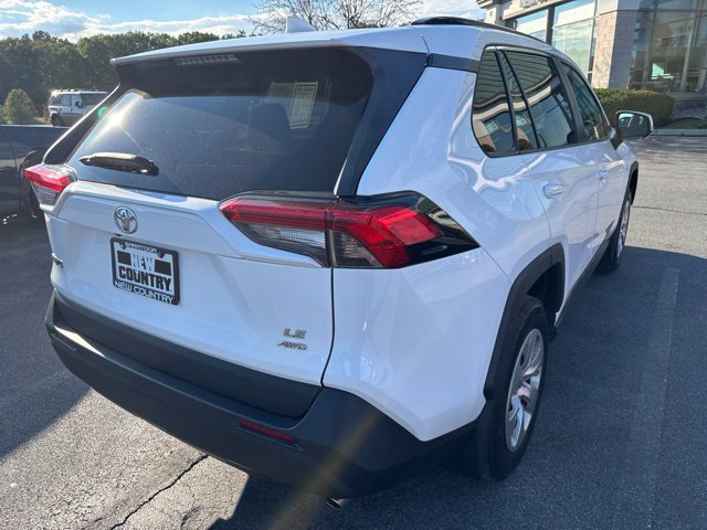Used 2021 Toyota RAV4 LE AWD/4WD image 15