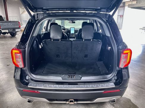 Used 2023 Ford Explorer Limited w/ Limited Technology Package AWD/4WD image 25