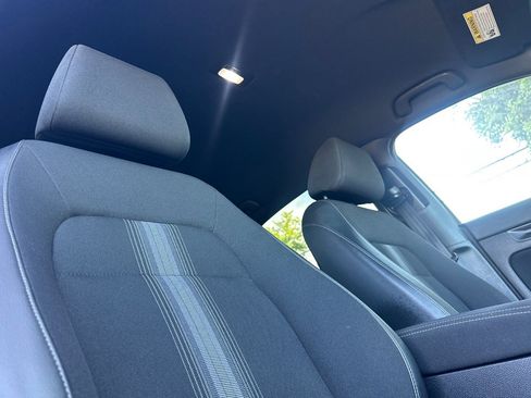 Used 2022 Honda Civic Sport image 16