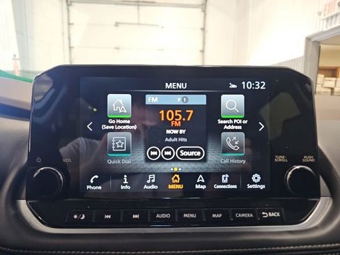 Used 2023 Nissan Rogue Platinum AWD/4WD image 14