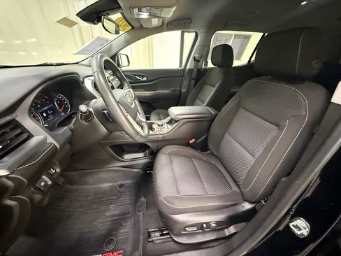 Used 2023 GMC Acadia SLE w/ Driver Convenience Package FWD image 32