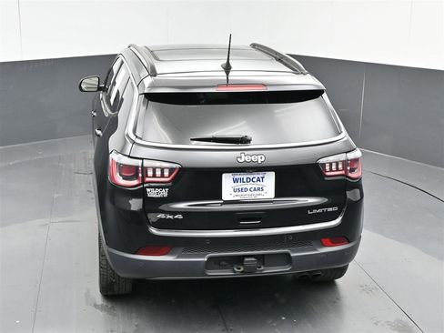 Used 2018 Jeep Compass Limited w/ Navigation Group image 26