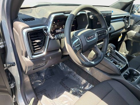 New 2026 GMC Canyon Elevation image 21