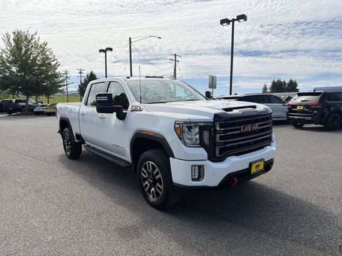 Certified 2022 GMC Sierra 3500 AT4 w/ AT4 Premium Plus Package AWD/4WD image 8
