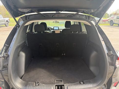 Used 2022 Ford Escape SE FWD image 8