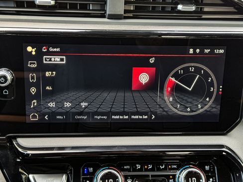 New 2026 GMC Sierra 1500 AT4 w/ AT4 Premium Package AWD/4WD image 37