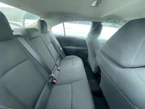 Used 2022 Toyota Corolla LE image 7