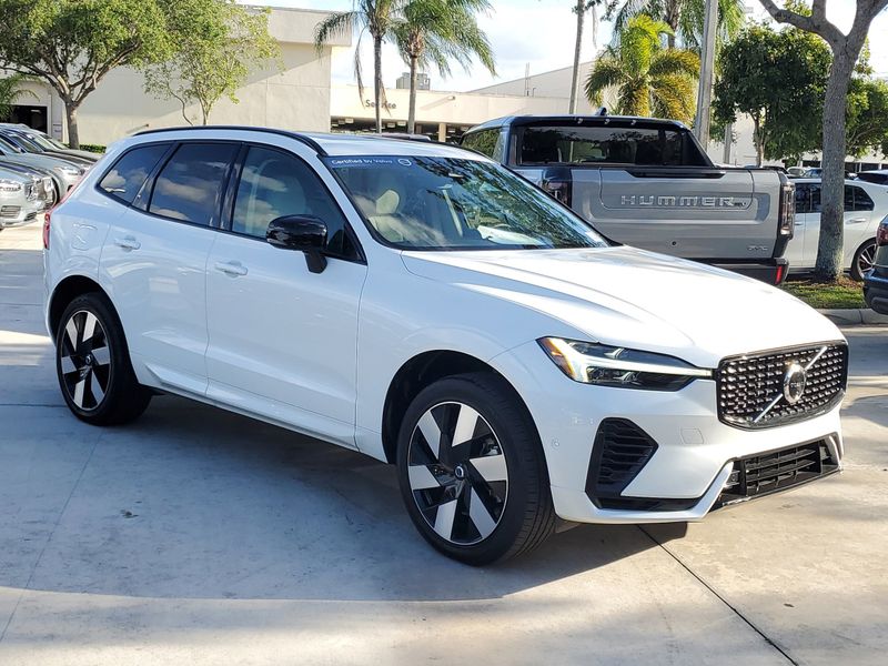 Certified 2024 Volvo XC60 T8 Plus w/ Protection Package Premier image 1